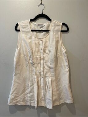 Pendleton Ivory Pleated Sleeveless Button-Front Blouse
